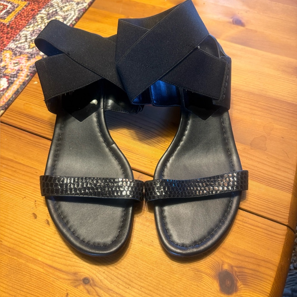Donald J. Pliner Black Leather Sandals